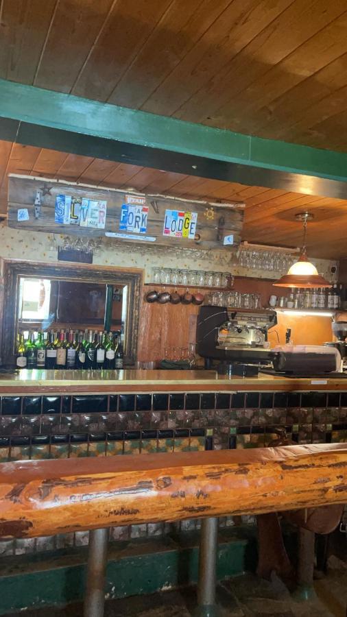 Silver Fork Lodge & Restaurant Brighton Екстериор снимка
