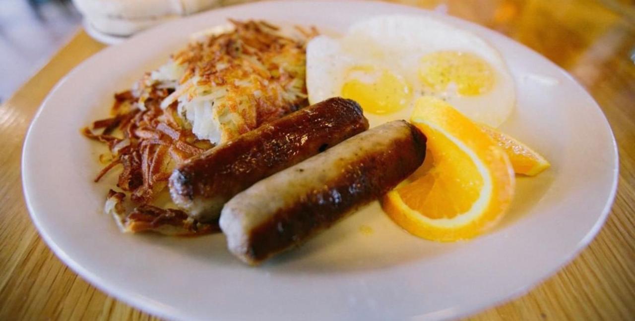 Silver Fork Lodge & Restaurant Brighton Екстериор снимка